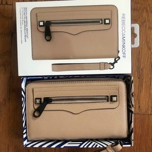 Rebecca Minkoff tan wristlet